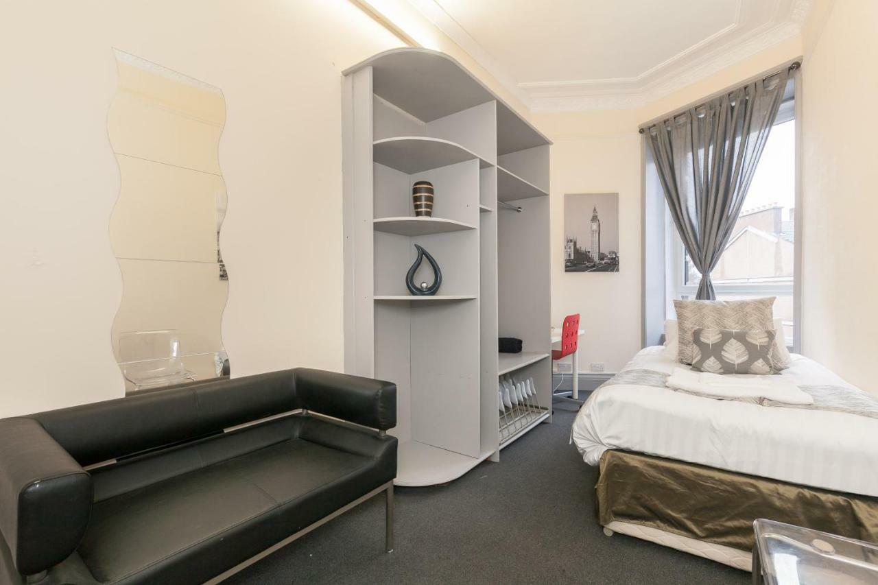Oakshaw Guesthouse Пейслі Екстер'єр фото