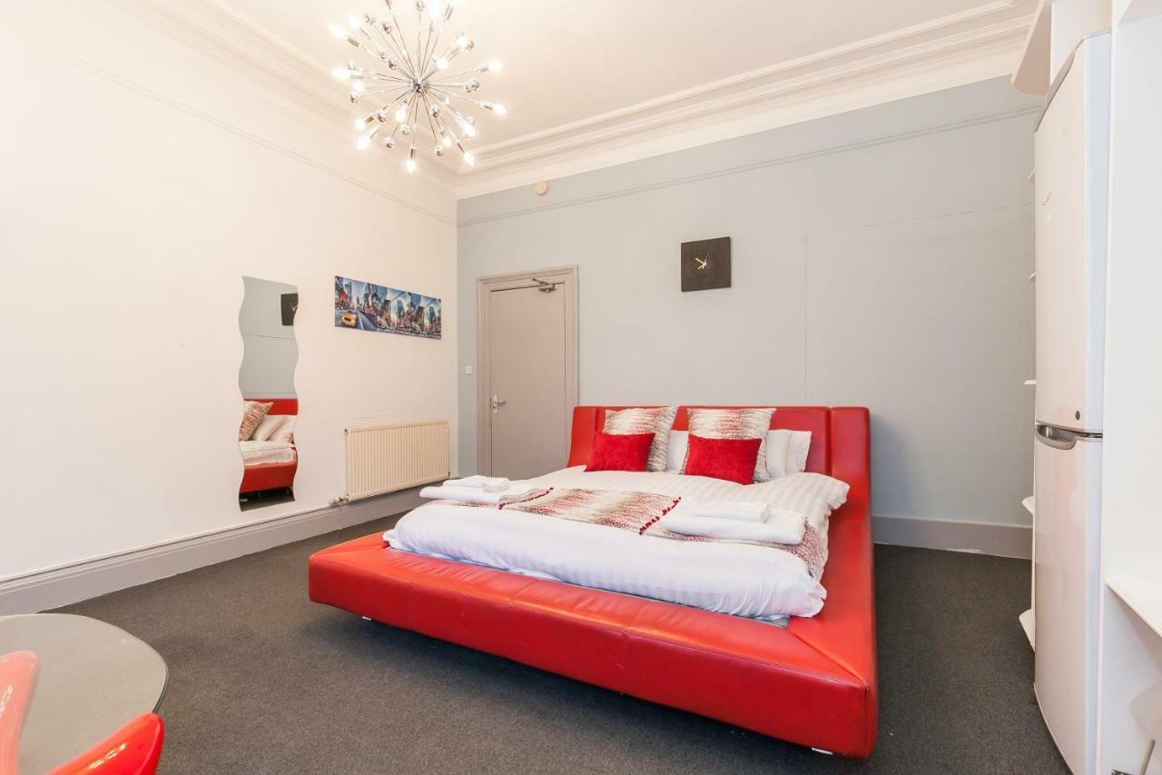 Oakshaw Guesthouse Пейслі Екстер'єр фото
