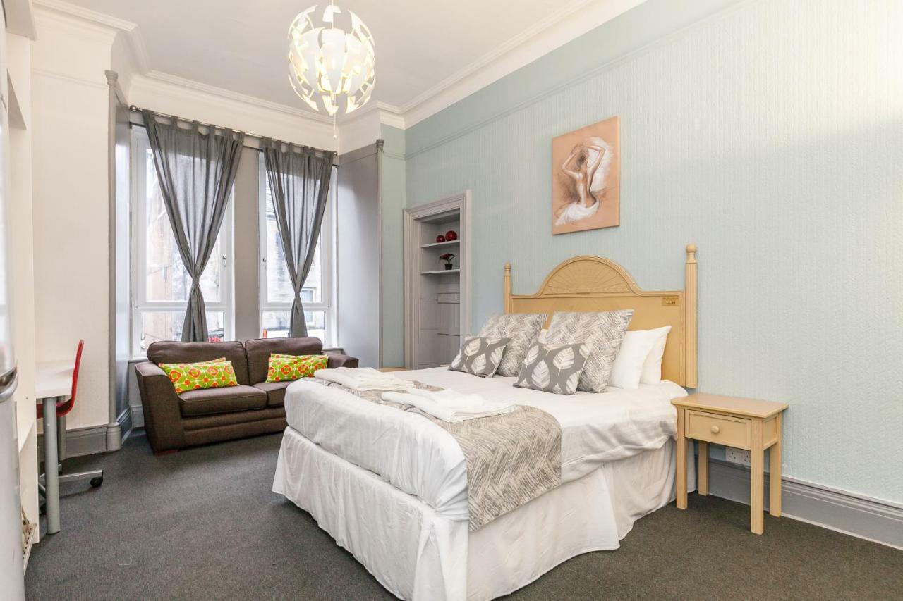 Oakshaw Guesthouse Пейслі Екстер'єр фото